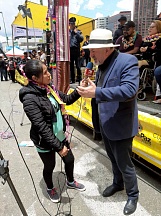 Entrevista a los medios bolivianos en el Carnaval Entrevista a los medios bolivianos en el Carnaval