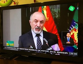 Entrevista a varios canales de televisión bolivianos sobre la situación en Venezuela