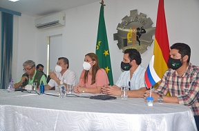 Promoción del fármaco “Avifavir” en Bolivia Promoción del fármaco “Avifavir” en Bolivia